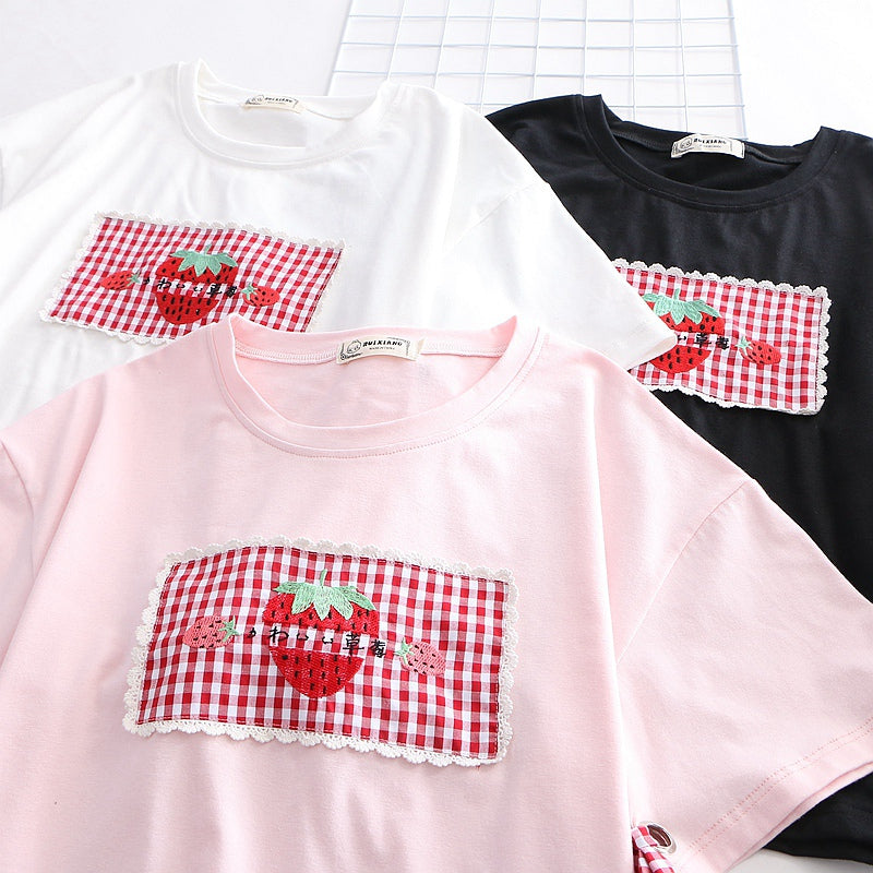 Strawberry tie t-shirt PL20362