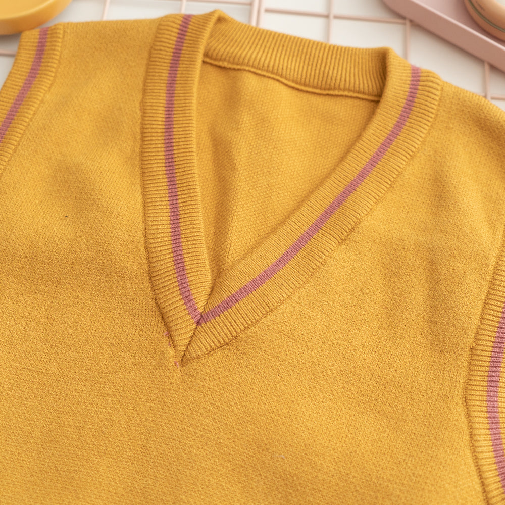 Yellow Knit Vest PL52503