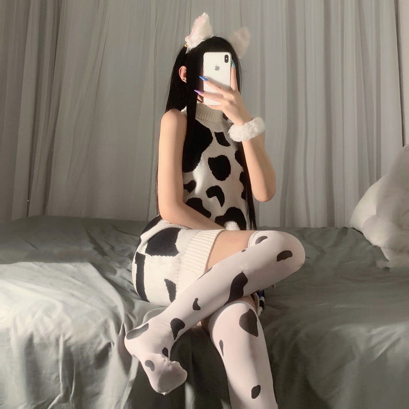 Cute Cow Sweater Pajamas PL53091