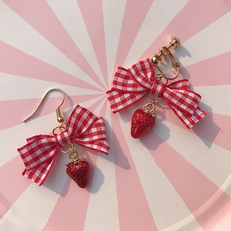 Cute strawberry earrings ear clips PL50823