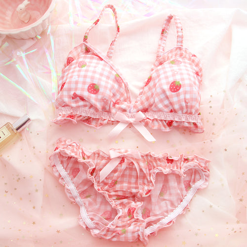 Cute strawberry plaid underwear set  PL52298